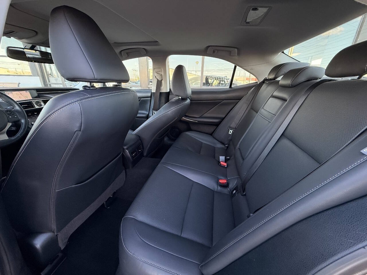 Used 2015 Lexus IS 250 AWD w/ Navigation System Package image 9