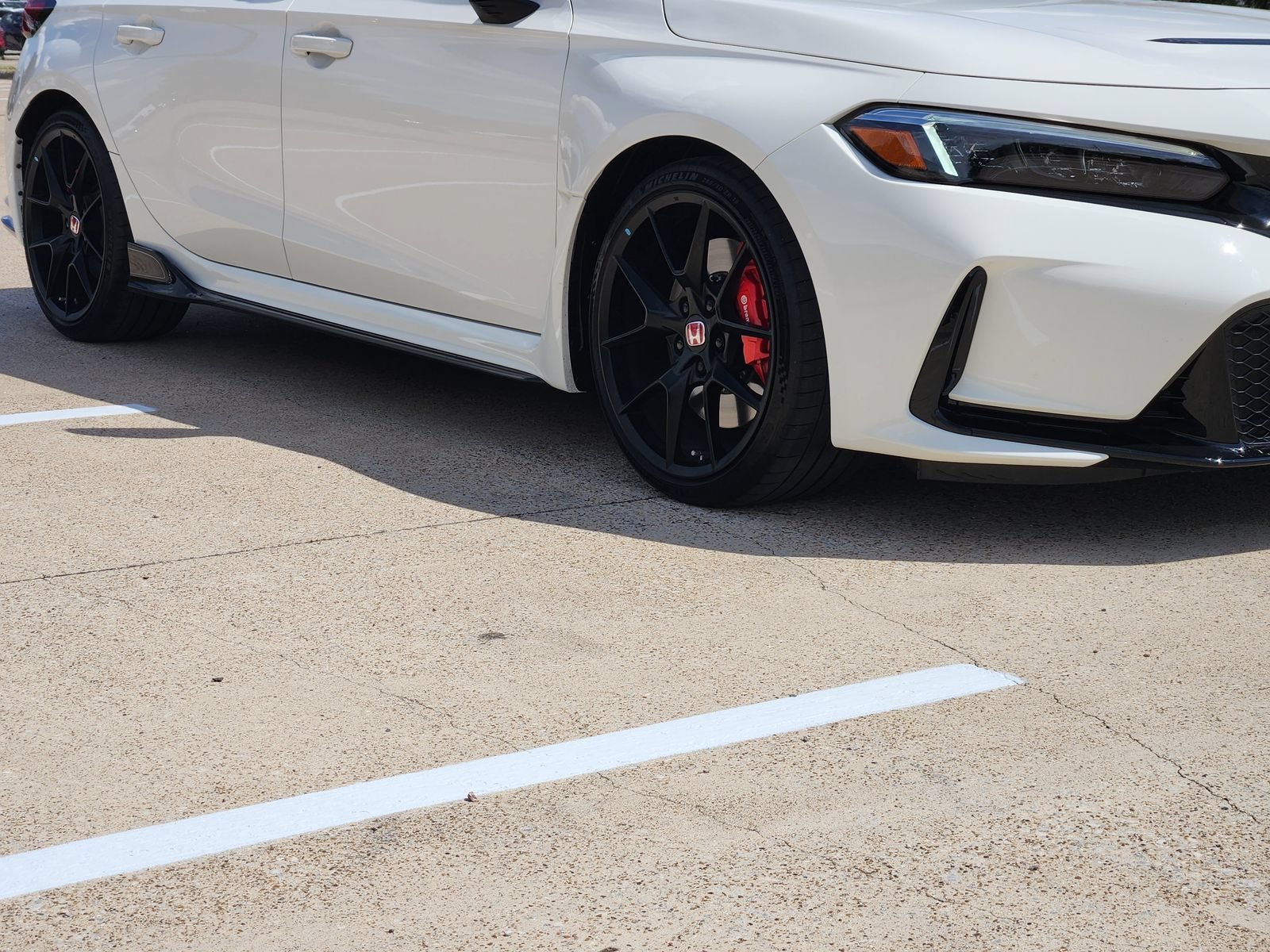 Used 2025 Honda Civic Type R image 11