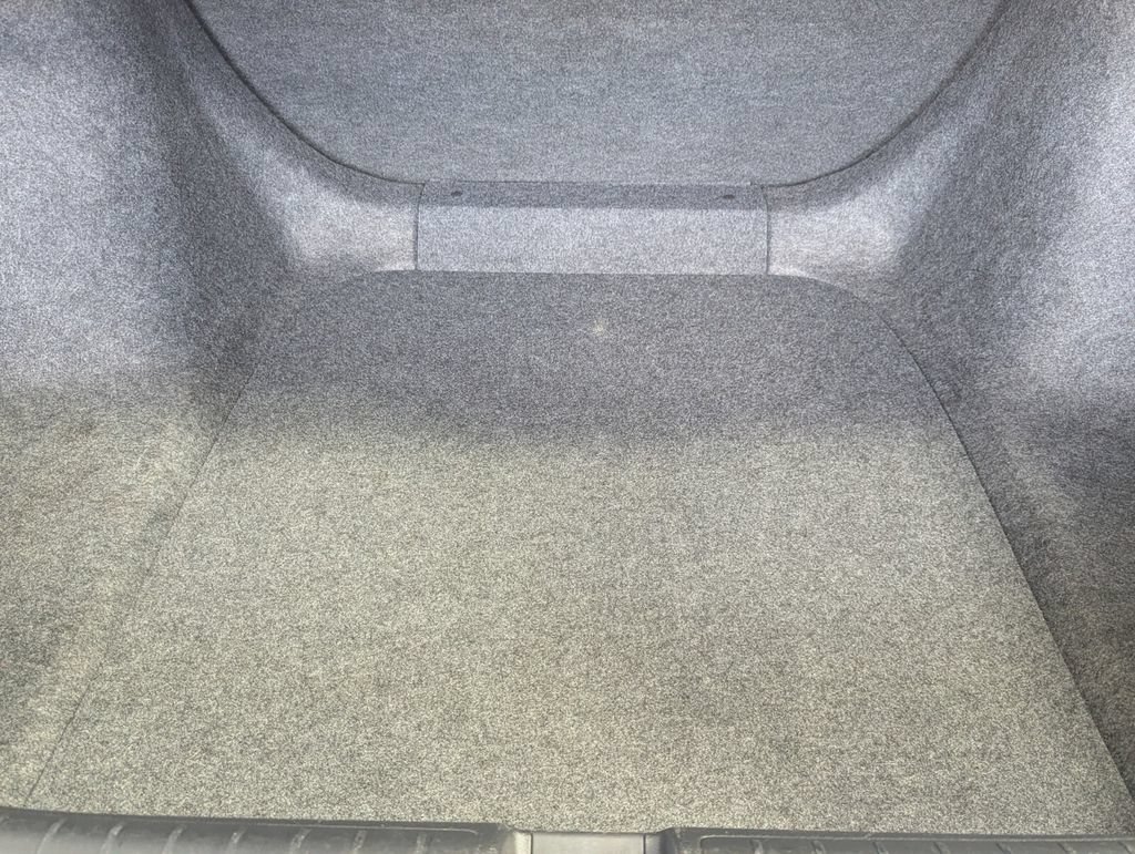 Used 2018 Honda Accord LX image 22