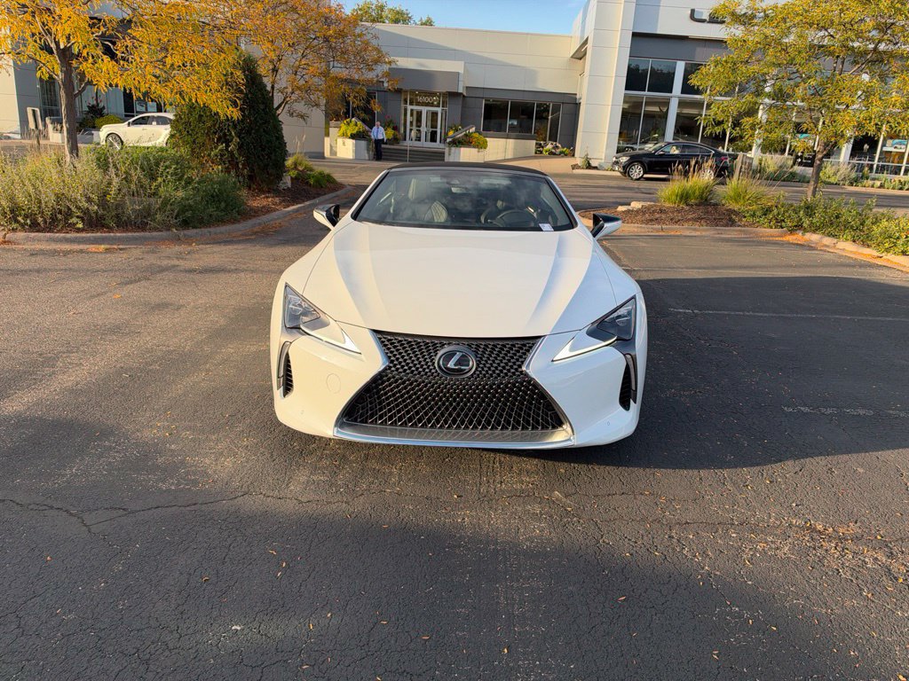 Used 2022 Lexus LC 500 Convertible w/ Touring Package RWD image 16