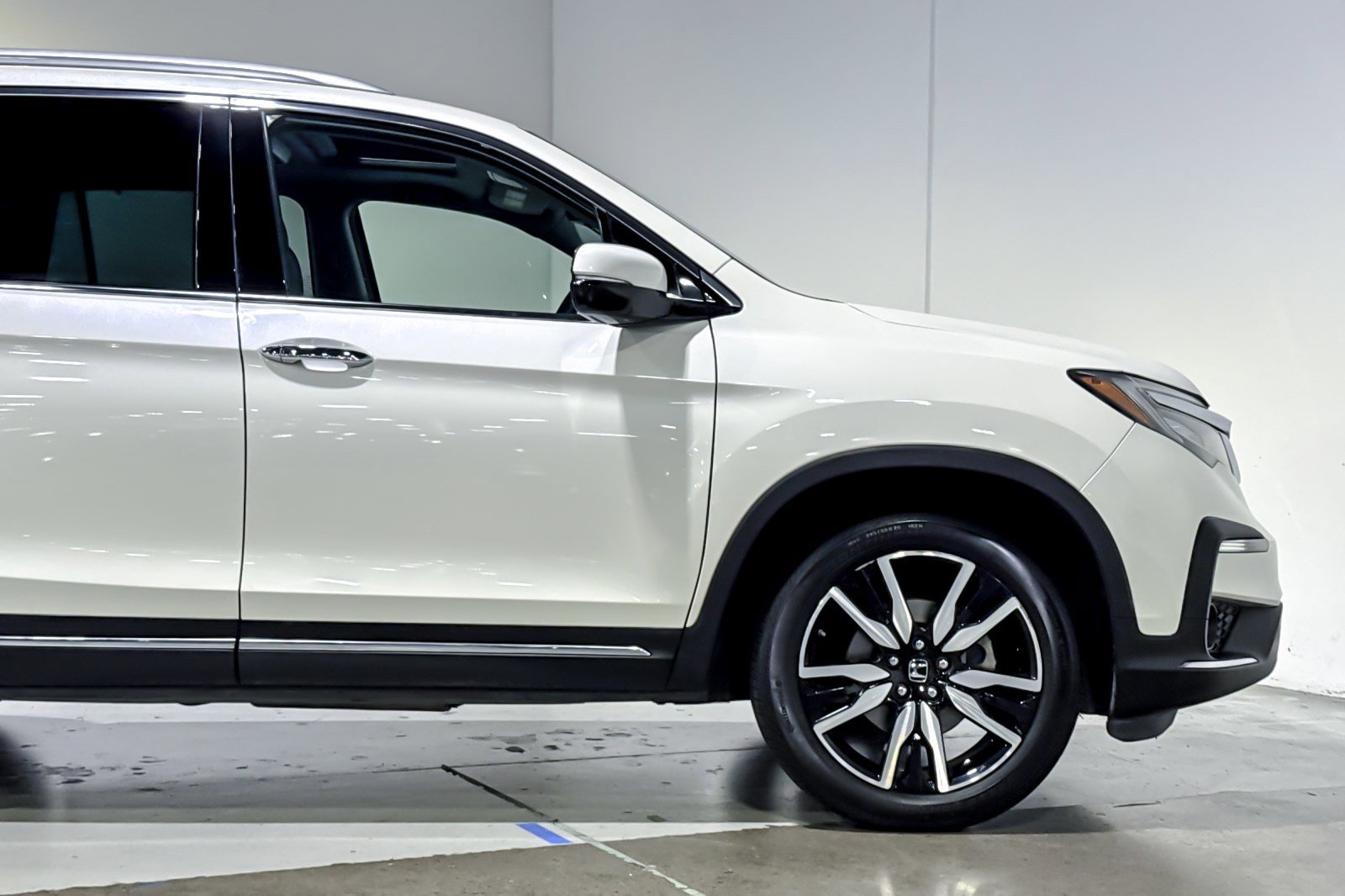 Used 2019 Honda Pilot Touring image 37