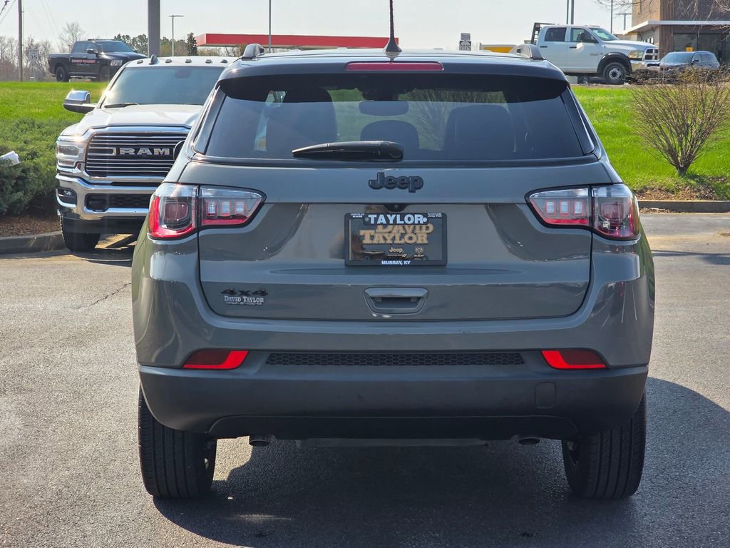 Used 2023 Jeep Compass Altitude image 6