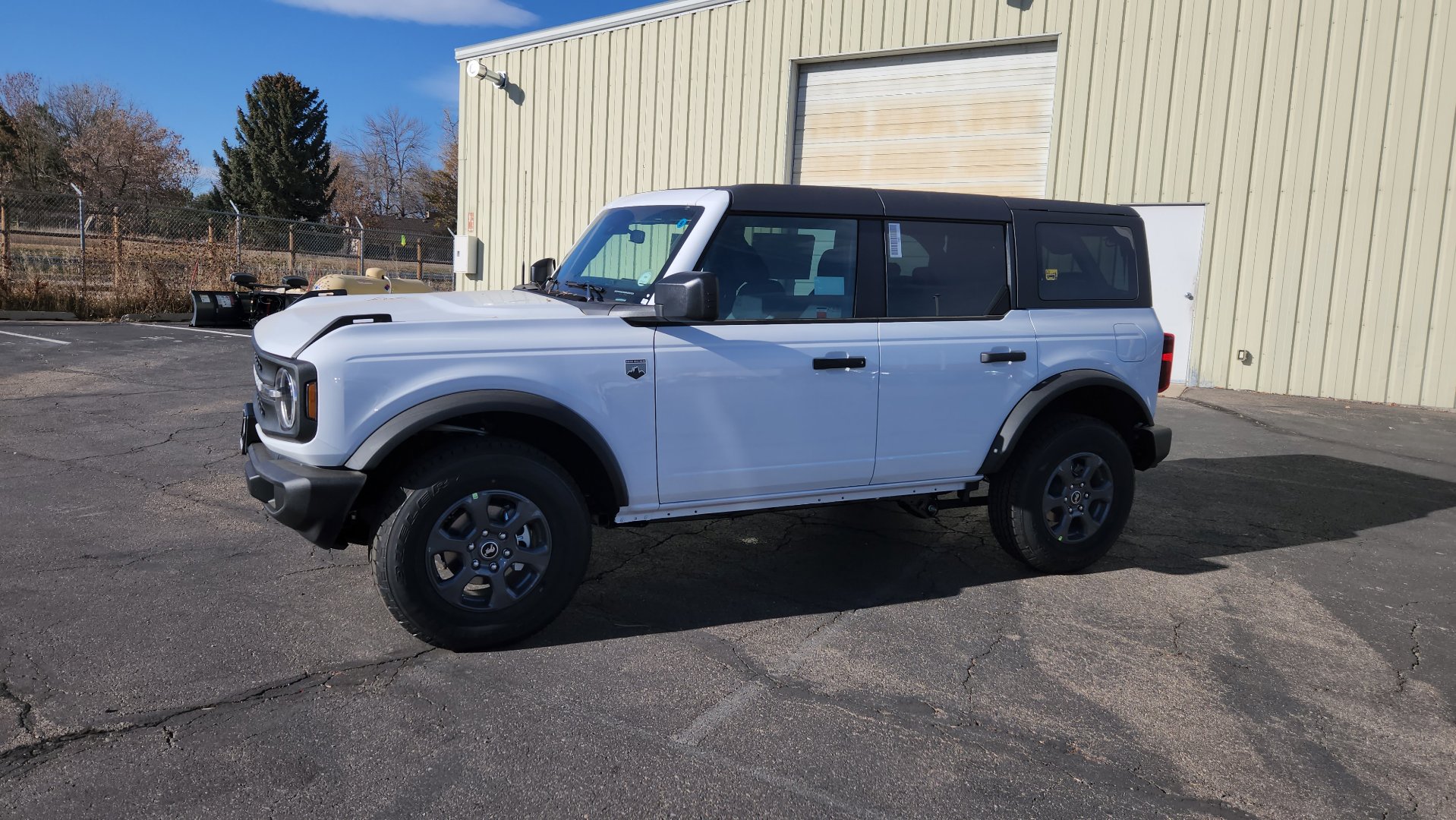 New 2025 Ford Bronco Big Bend image 3