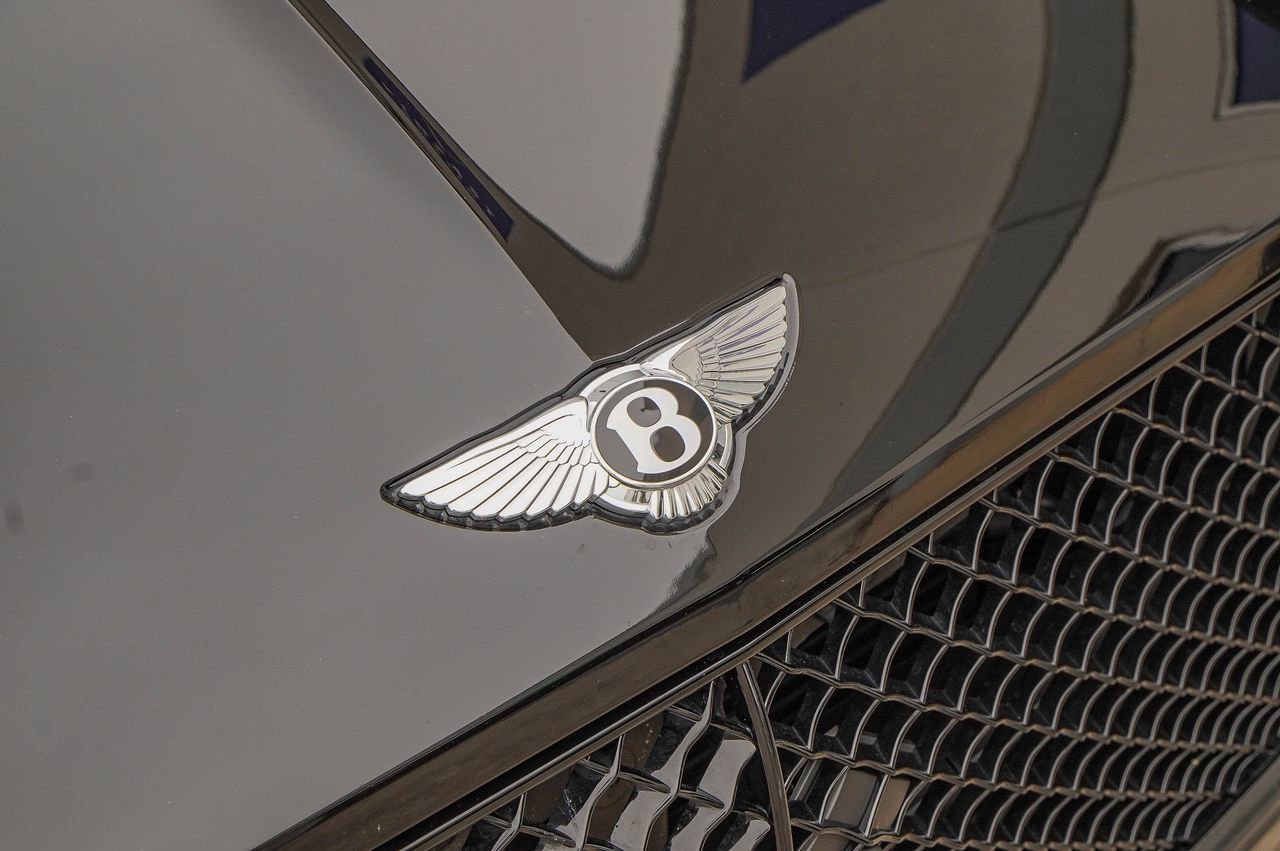Used 2024 Bentley Continental GT AWD/4WD image 51