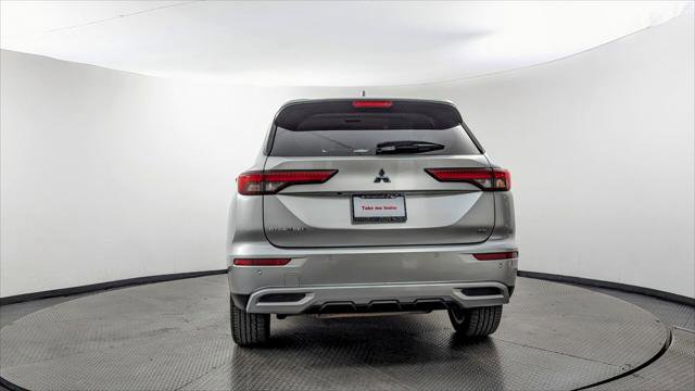 Used 2024 Mitsubishi Outlander SE image 7