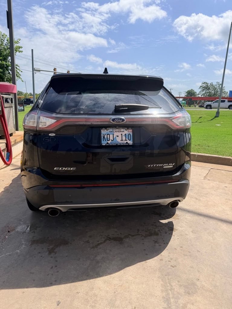 Used 2017 Ford Edge Titanium w/ Equipment Group 301A FWD image 11