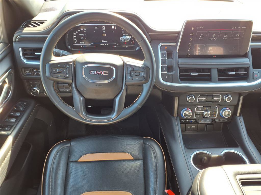 Used 2023 GMC Yukon AT4 w/ AT4 Premium Plus Package AWD/4WD image 3