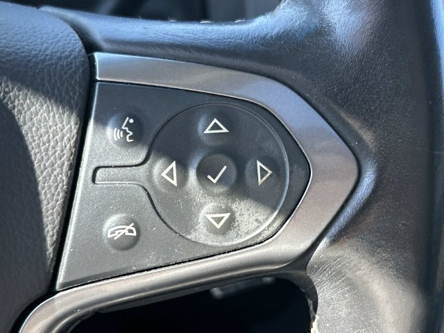 Used 2016 Chevrolet Suburban LT RWD image 40