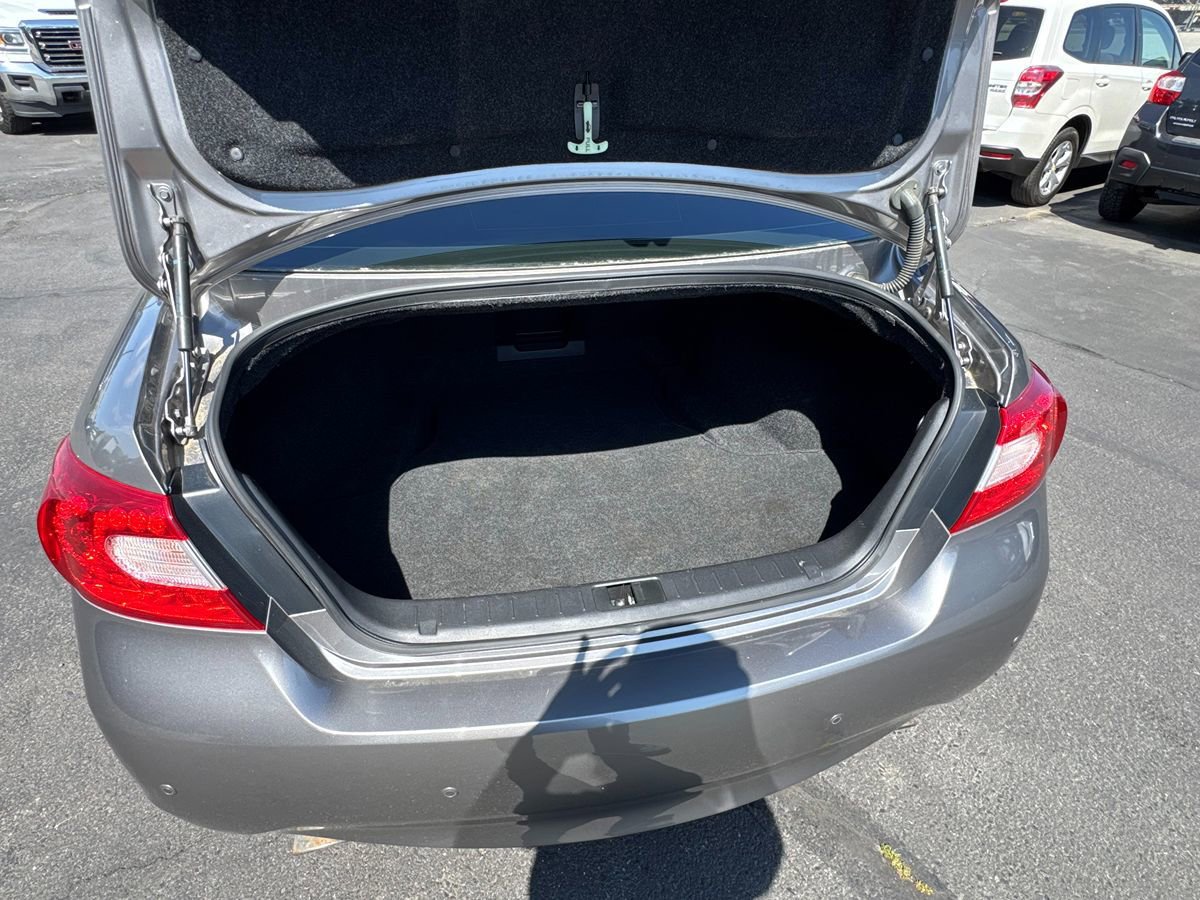 Used 2013 INFINITI M56 x AWD/4WD image 9