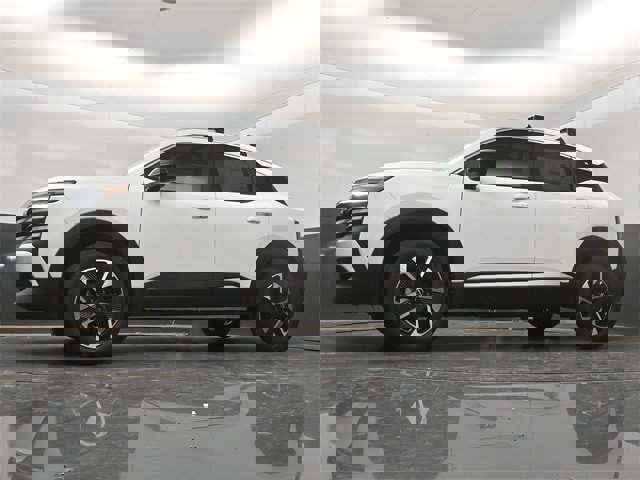 New 2026 Nissan Kicks SV w/ SV Premium Package image 16