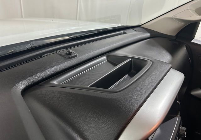 Used 2015 Chevrolet Colorado LT w/ LT Convenience Package image 40