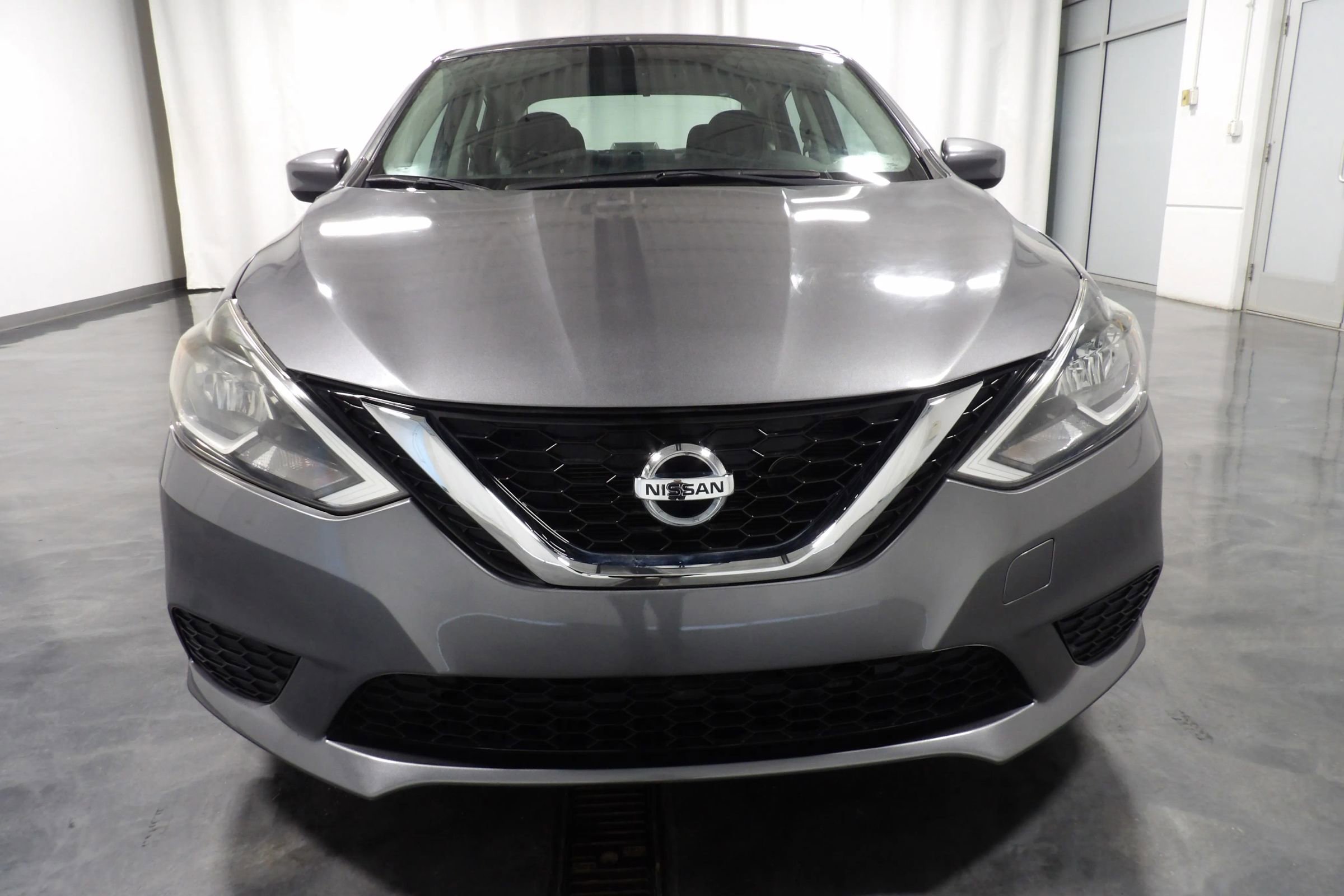 Used 2017 Nissan Sentra S FWD image 2