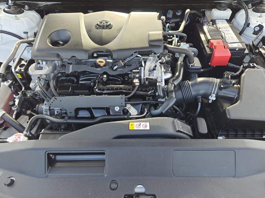 Used 2020 Toyota Camry SE image 30