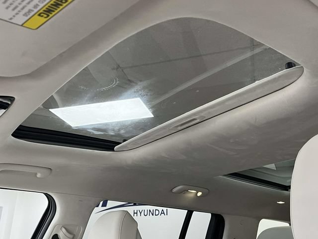 Certified 2025 Hyundai Santa Fe Calligraphy AWD/4WD image 14