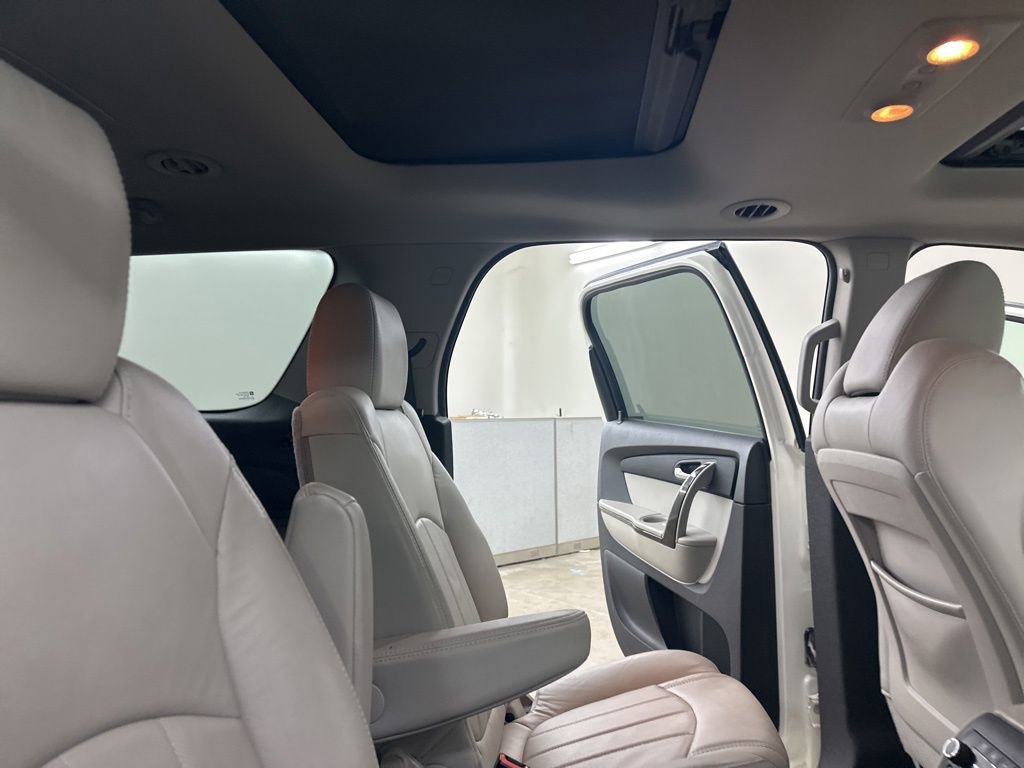 Used 2012 GMC Acadia Denali image 26