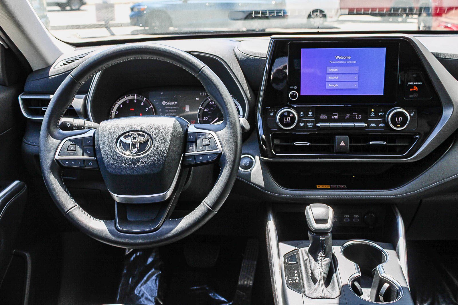Certified 2026 Toyota Highlander XLE AWD/4WD image 15