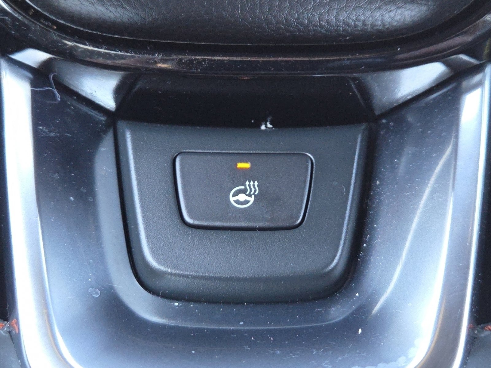 Used 2023 Honda CR-V Sport Touring image 9