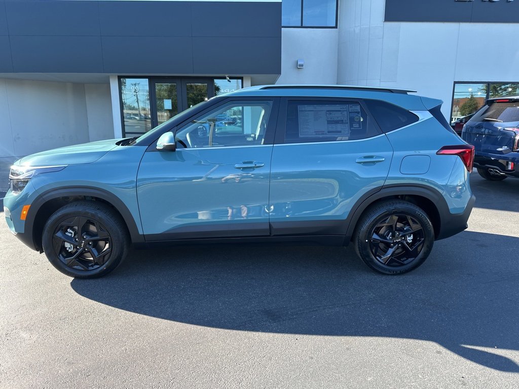 New 2026 Kia Seltos EX image 2