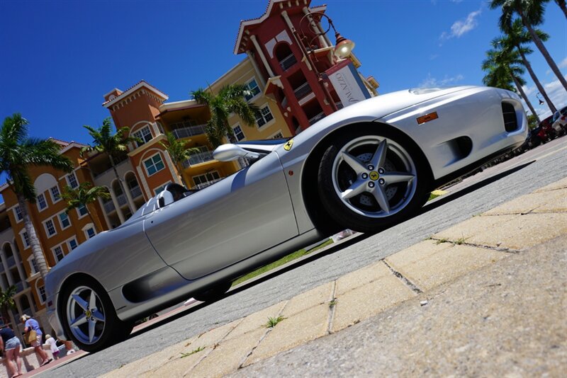 Used 2000 Ferrari 360 Spider RWD image 33