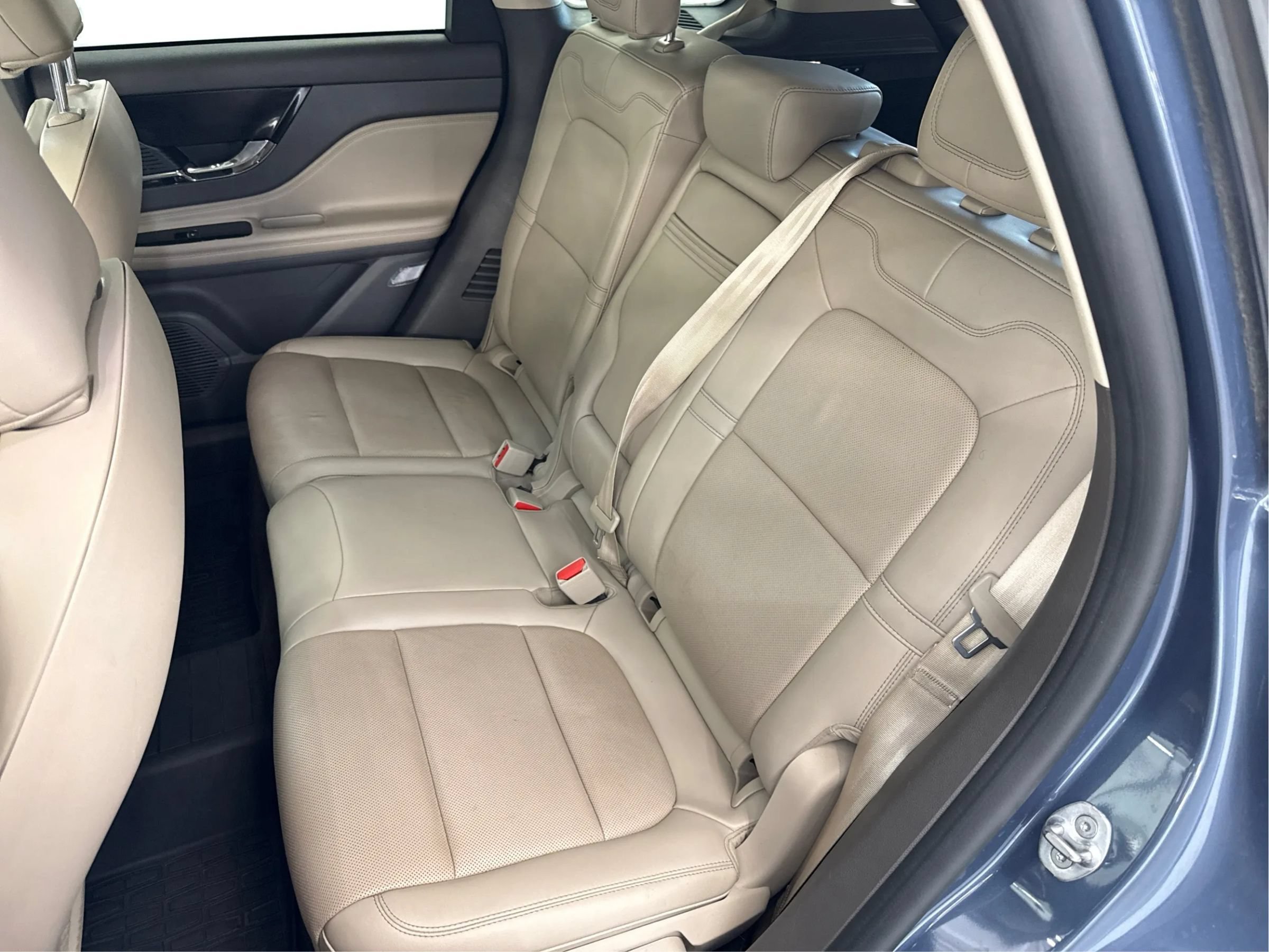 Used 2022 Lincoln Corsair AWD w/ Premium Package image 47