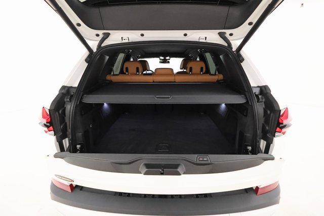 Used 2024 BMW X5 xDrive50e image 19