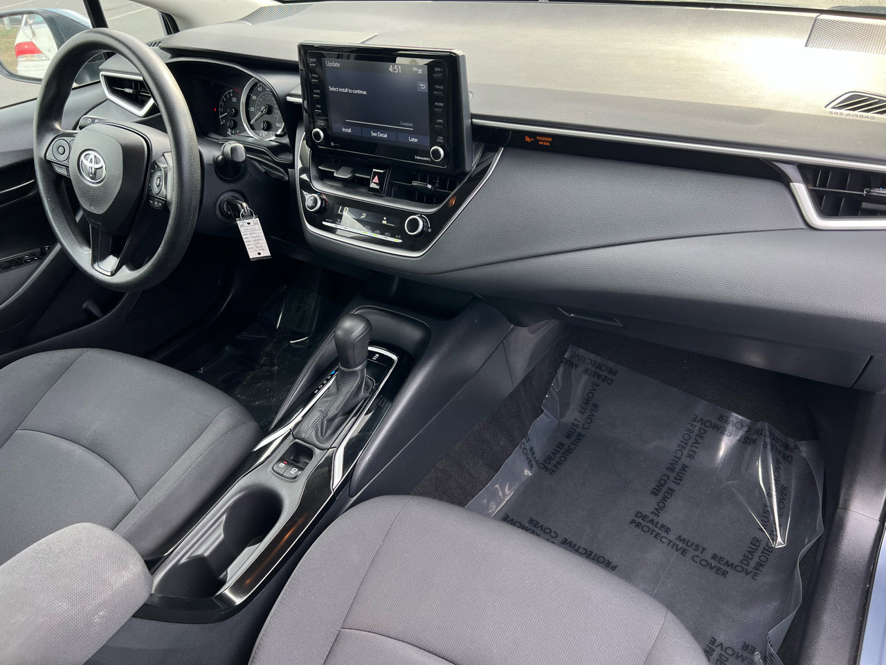 Used 2022 Toyota Corolla LE image 56