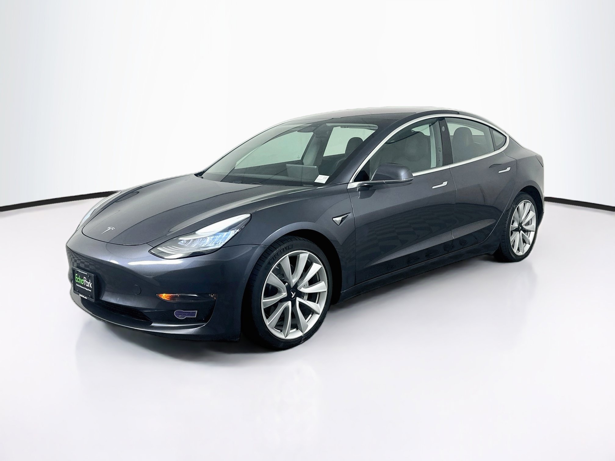 Used 2018 Tesla Model 3 Long Range AWD/4WD image 3