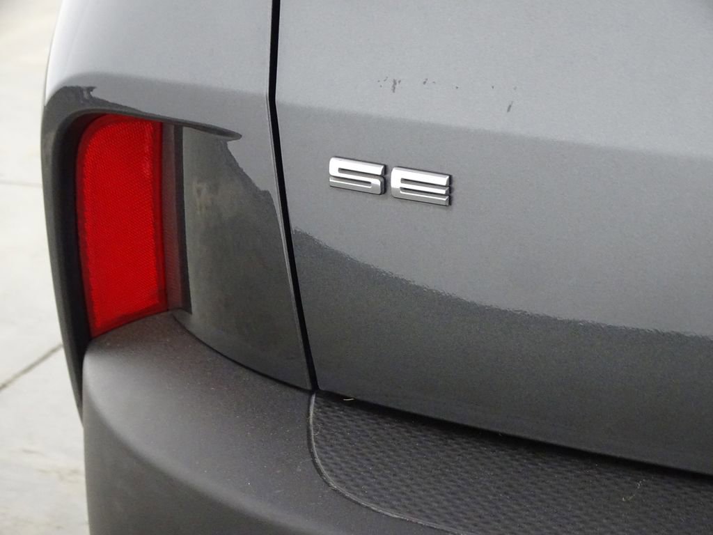 Used 2020 Ford Escape SE image 42