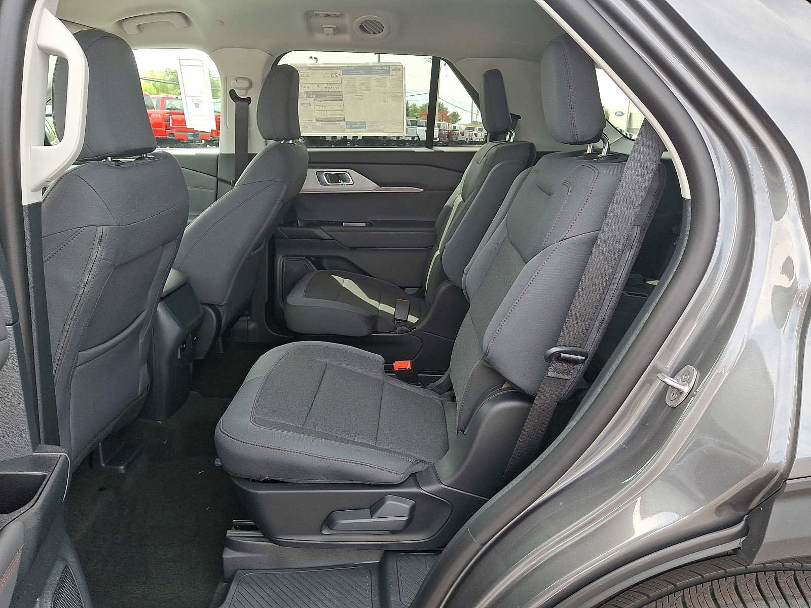 New 2026 Ford Explorer Active AWD/4WD image 8