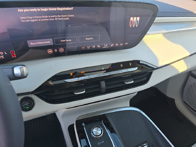New 2027 Buick Enclave Avenir w/ LPO, Illumination Package AWD/4WD image 37