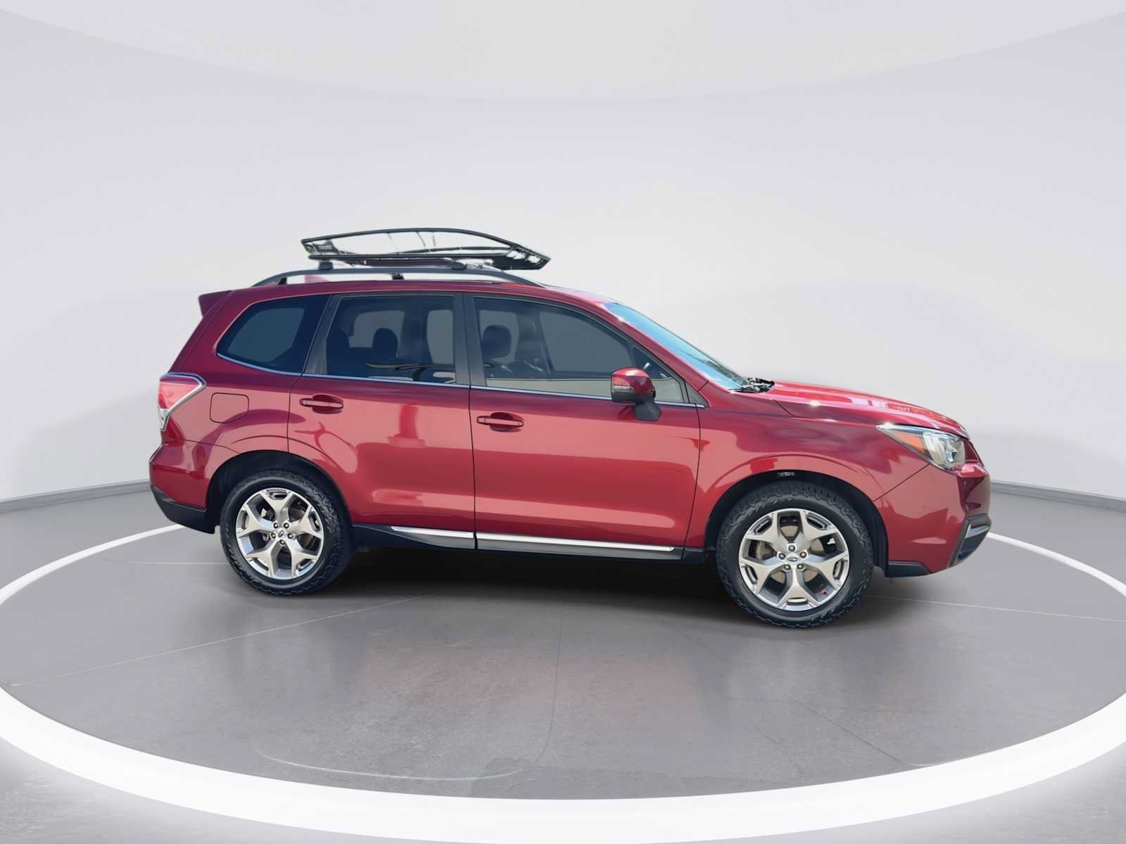 Used 2017 Subaru Forester 2.5i Touring AWD/4WD image 9