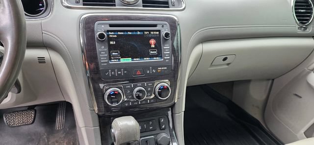 Used 2016 Buick Enclave Leather AWD/4WD image 10
