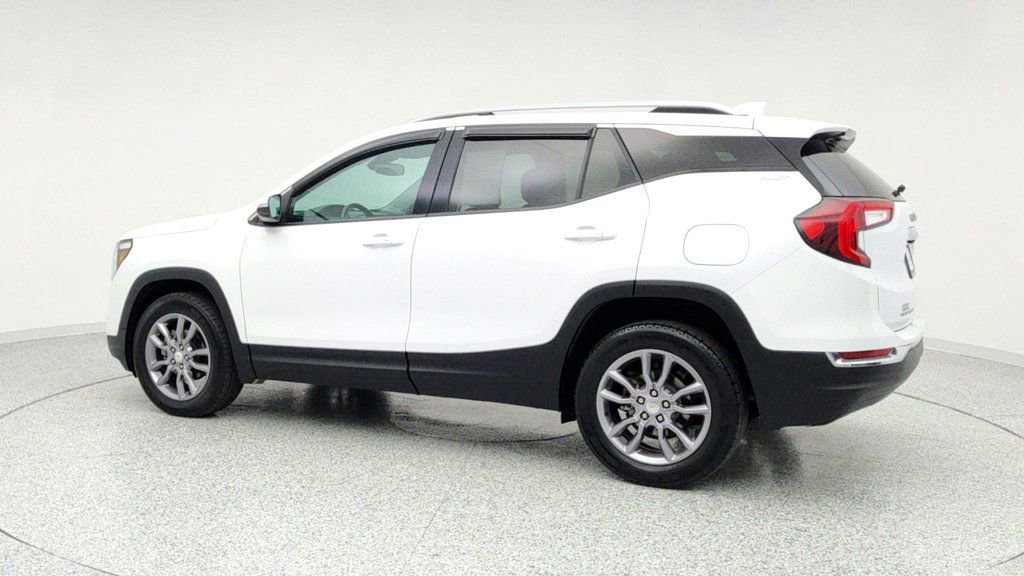 Used 2022 GMC Terrain SLT image 7