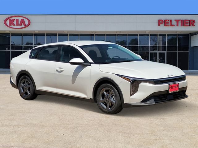 New 2026 Kia K4