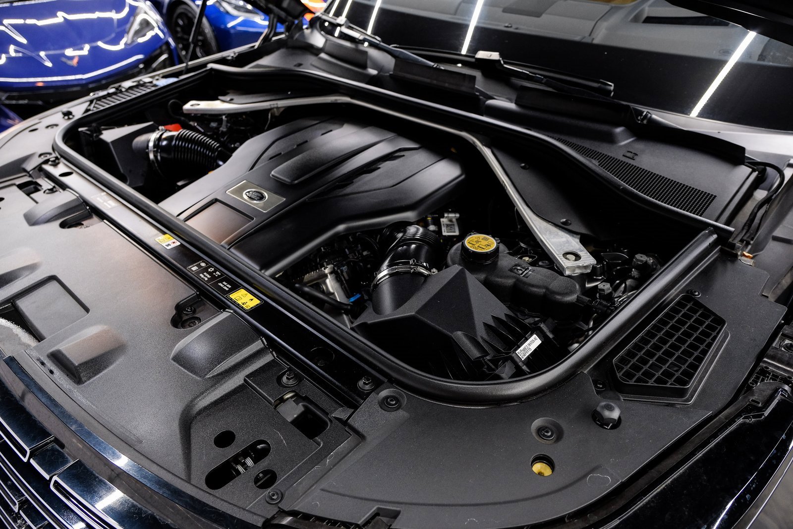 Used 2023 Land Rover Range Rover Autobiography image 56