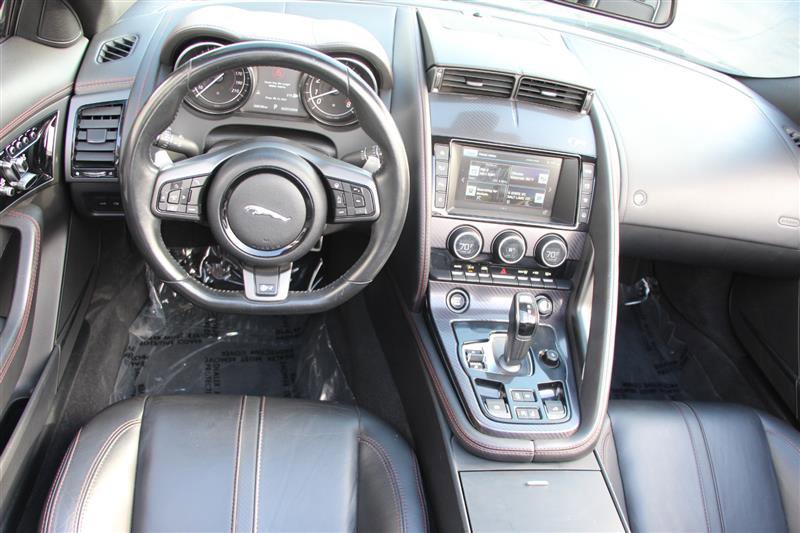 Used 2016 Jaguar F-TYPE R AWD/4WD image 13
