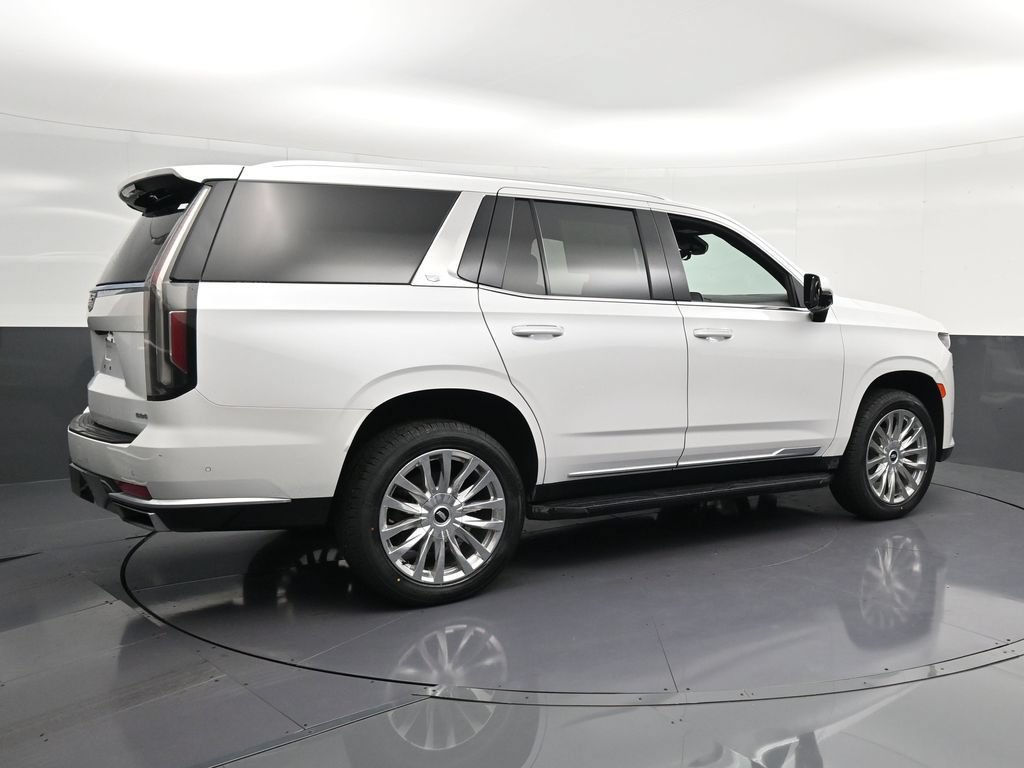 Used 2023 Cadillac Escalade Premium Luxury RWD image 3