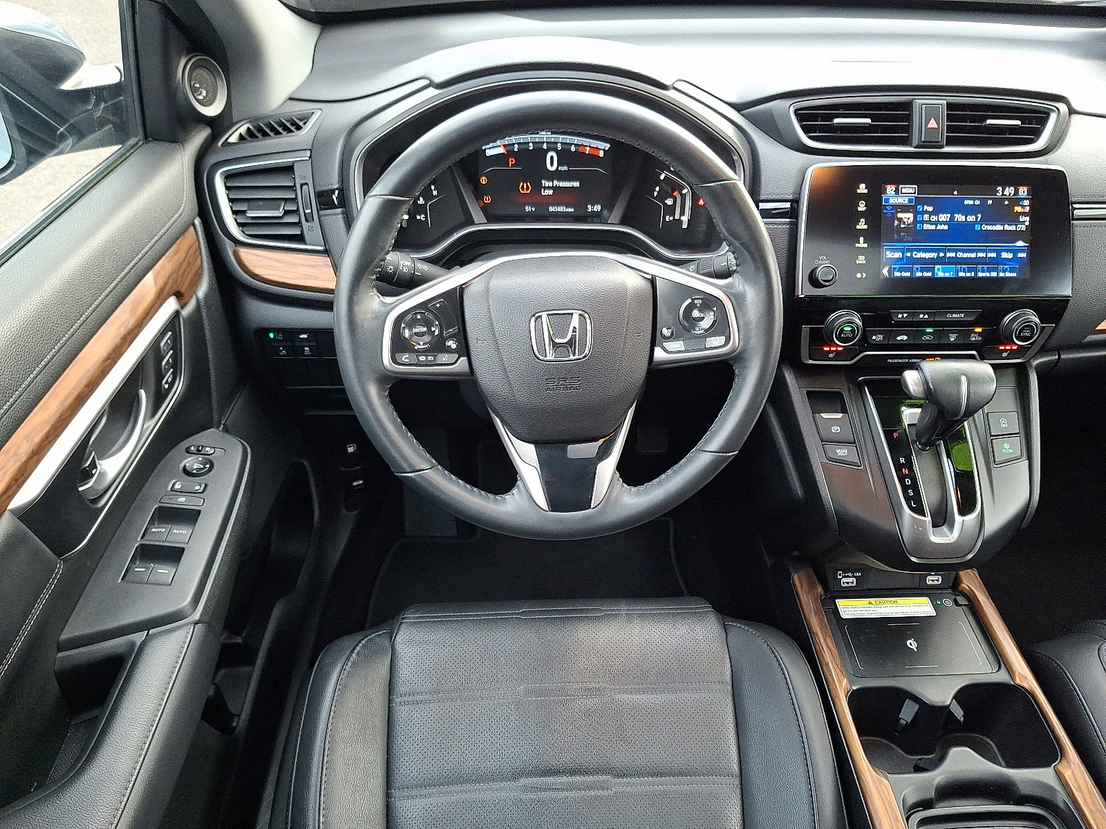 Used 2020 Honda CR-V Touring image 11