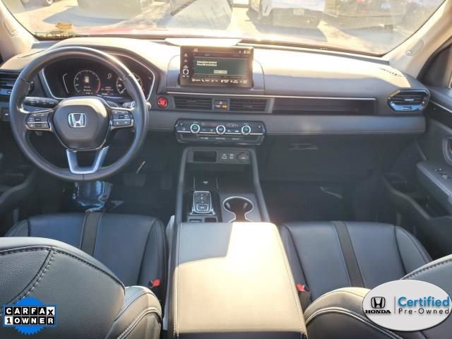 Certified 2023 Honda Pilot Touring image 16
