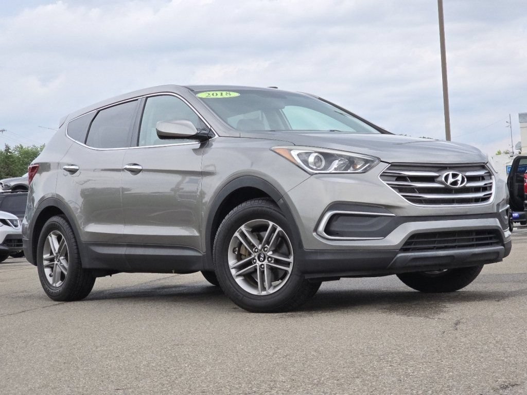 Used 2018 Hyundai Santa Fe Sport FWD image 2