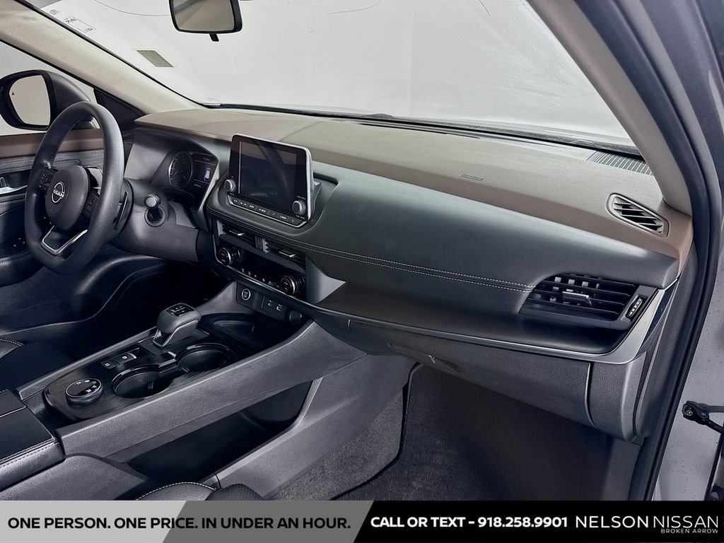 Certified 2023 Nissan Rogue SV AWD/4WD image 26
