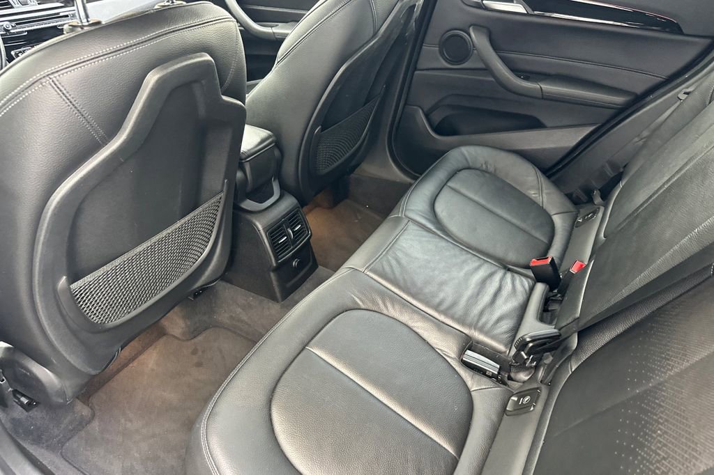 Used 2018 BMW X1 sDrive28i image 12