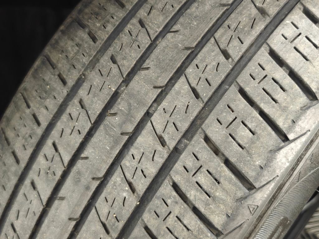 Used 2022 Volkswagen Tiguan S image 37