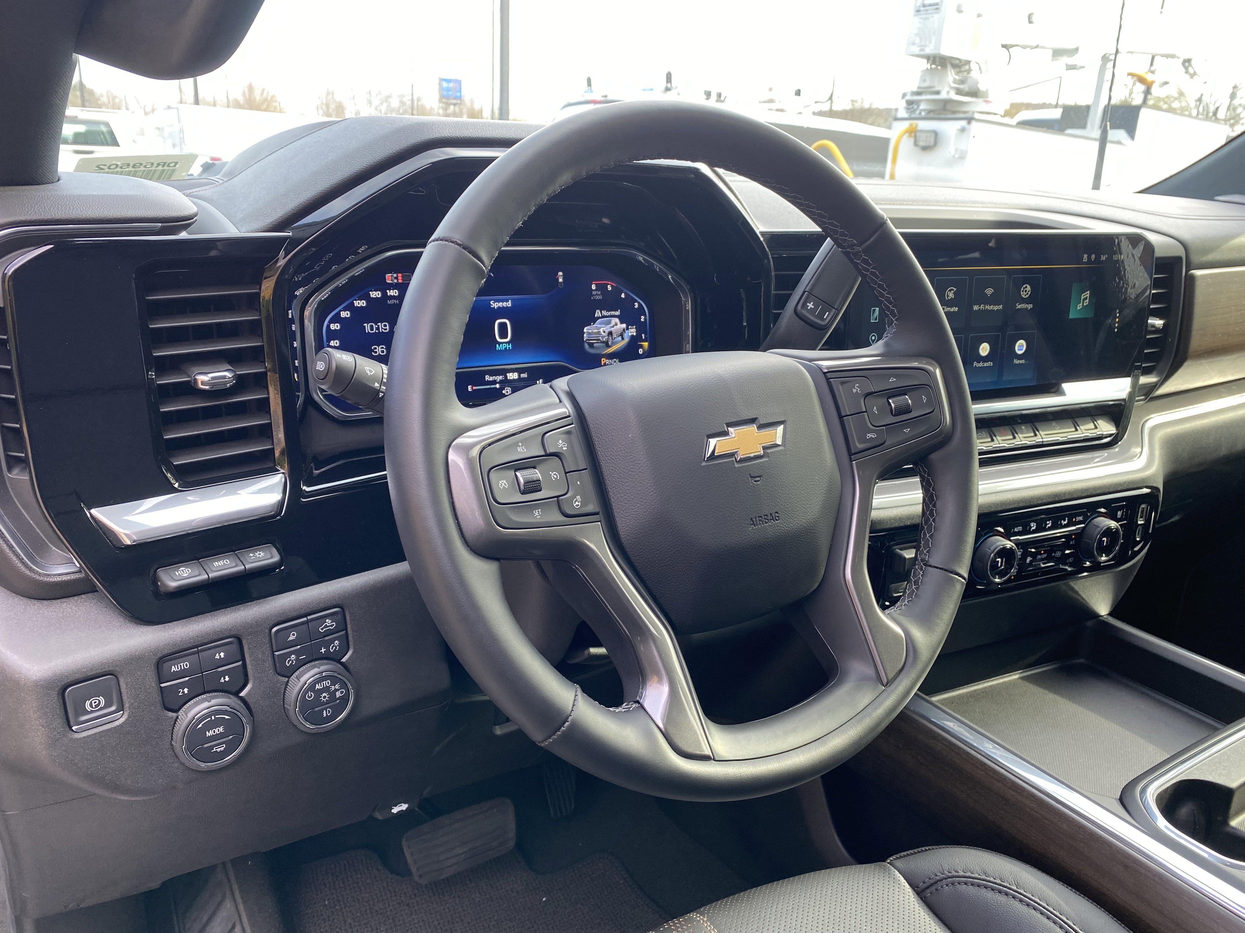 New 2024 Chevrolet Silverado 2500 High Country w/ High Country Premium Package image 18