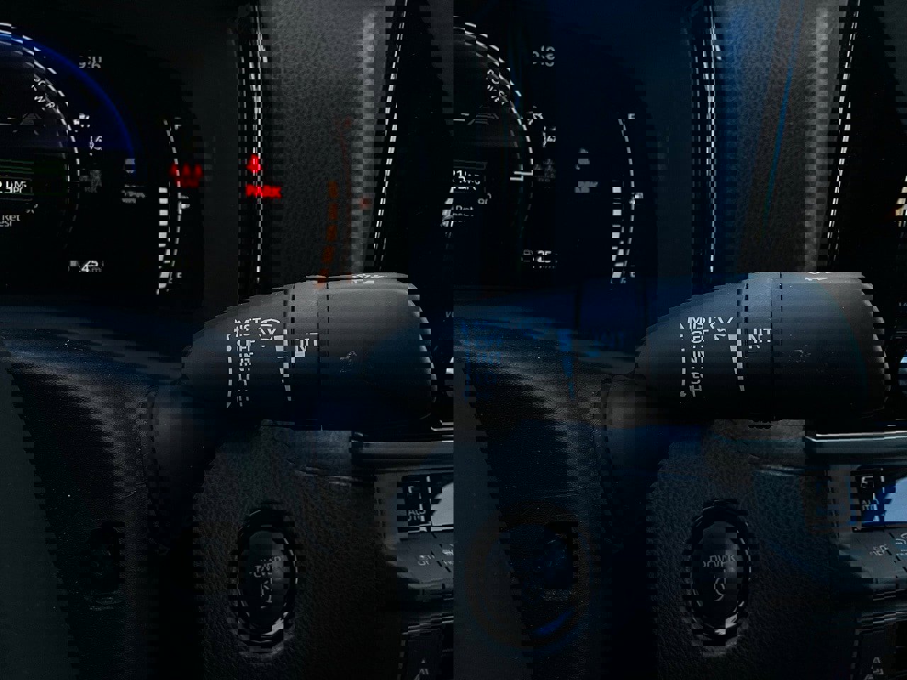 Used 2025 Toyota Camry LE image 35