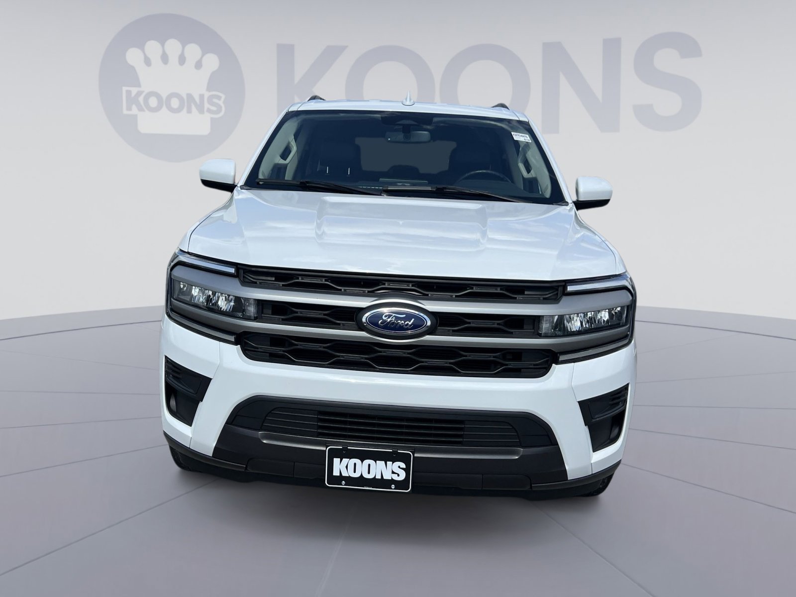 Used 2024 Ford Expedition XLT image 11