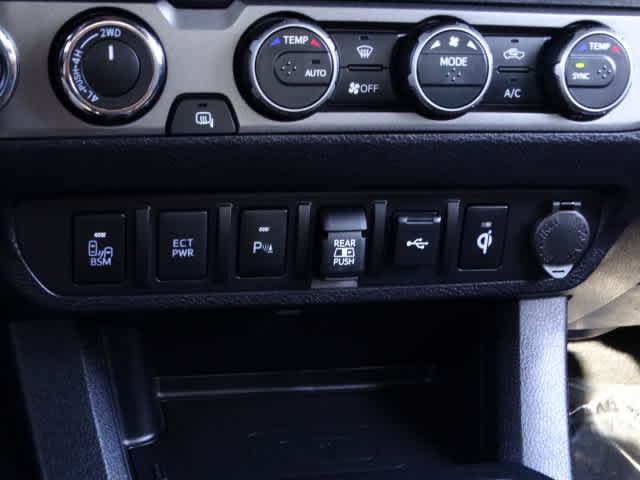 Used 2023 Toyota Tacoma TRD Pro image 31