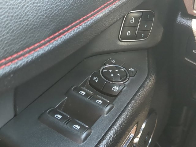 Used 2021 Ford Expedition Limited AWD/4WD image 24