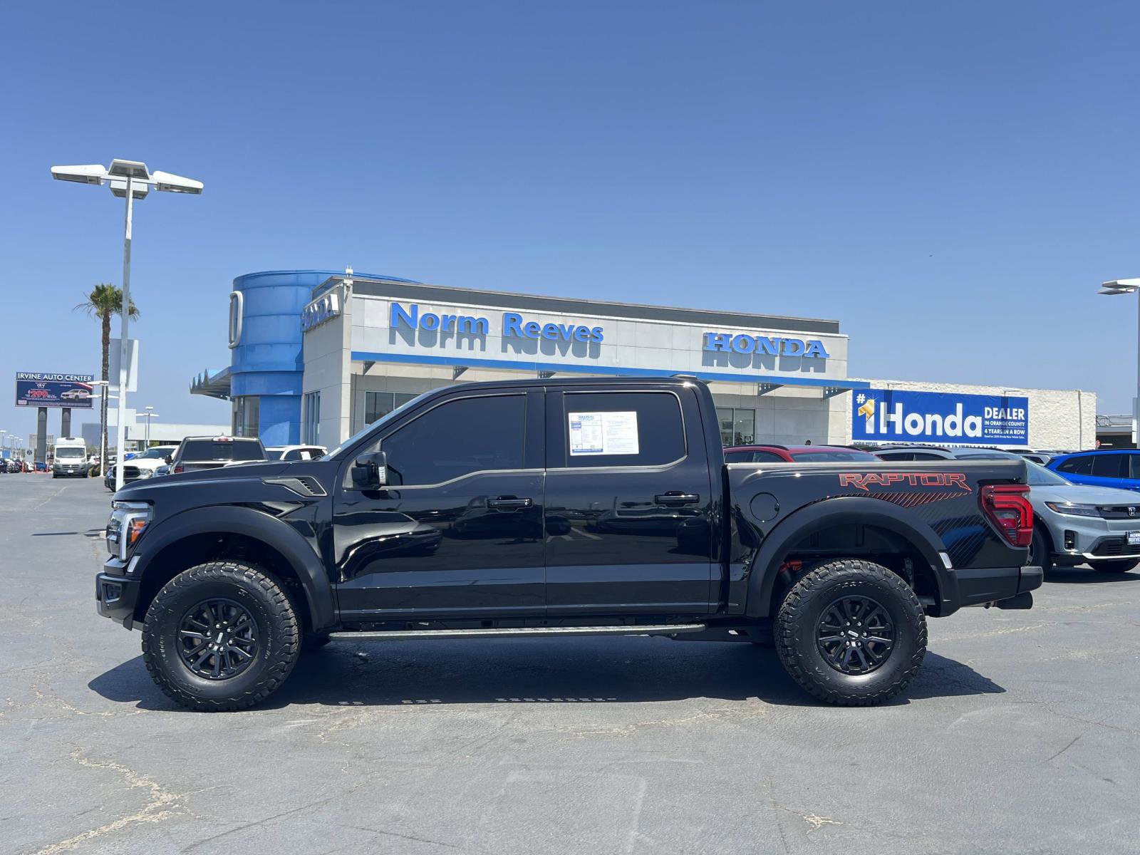 Used 2025 Ford F150 Raptor AWD/4WD image 2