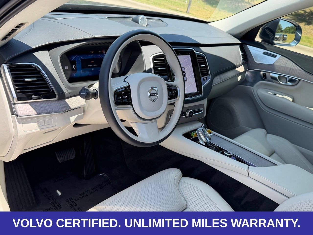 Certified 2024 Volvo XC90 T8 Ultimate AWD/4WD image 16